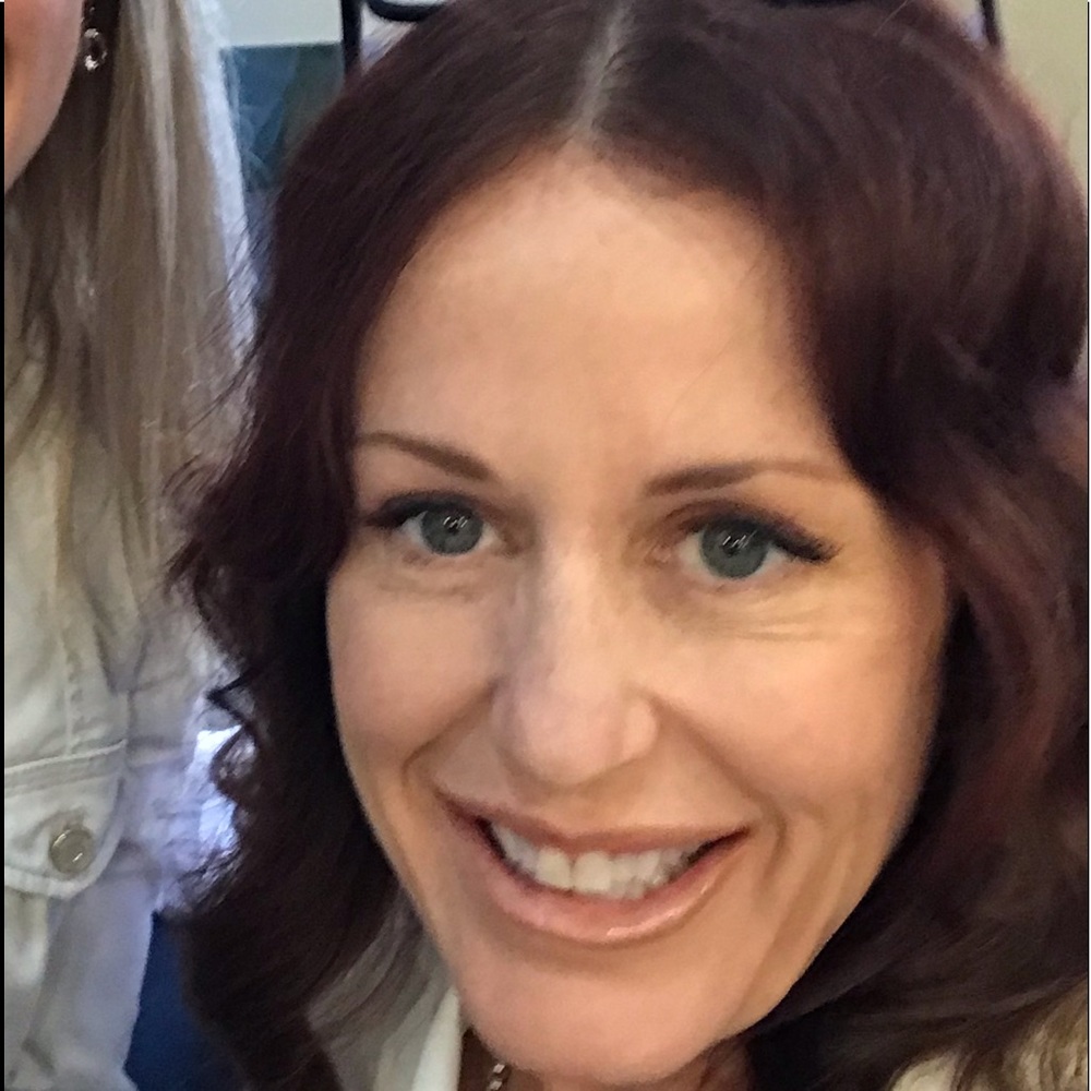 Meet your Posher, Kelly